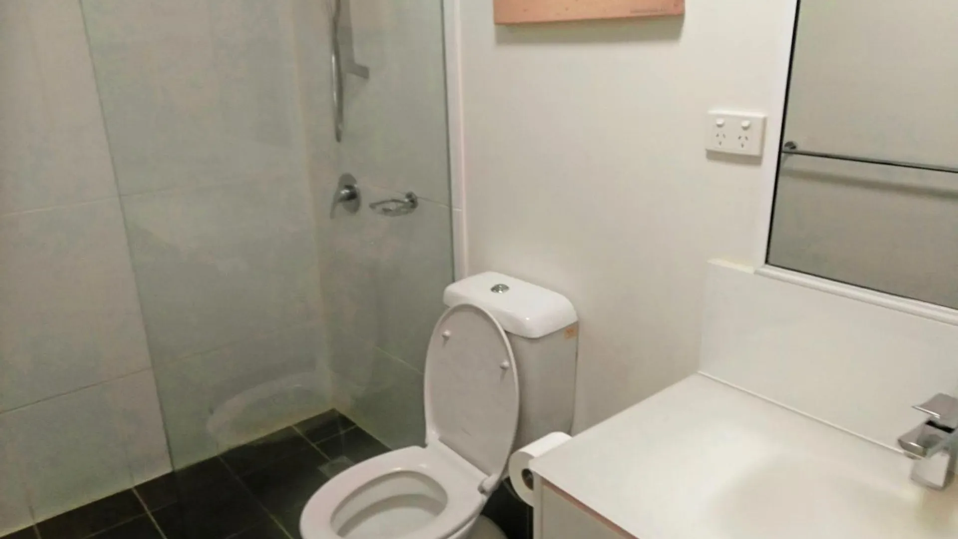 2 Bedroom Townhouse Port Douglas 0*,